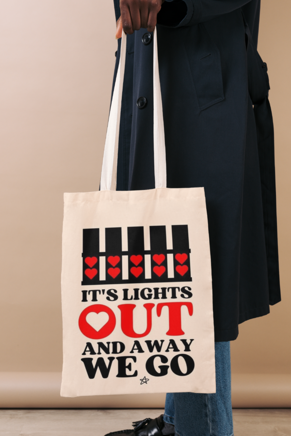 Tote bag